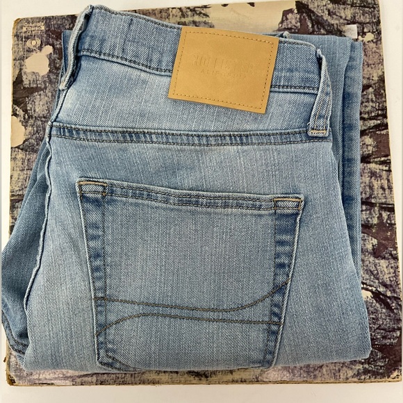 Hollister Light Blue Denim Jeans 28 x 30 - Picture 1 of 1